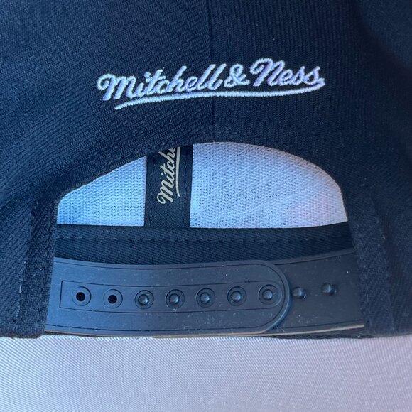 MITCHELL & NESS PHILADELPHIA PHILLIES OVER UNDER PRO CROWN SNAPBACK HAT NEW - Picture 4 of 4